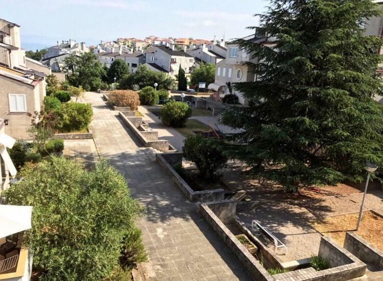 Mundial Apartments Нивице Екстериор снимка