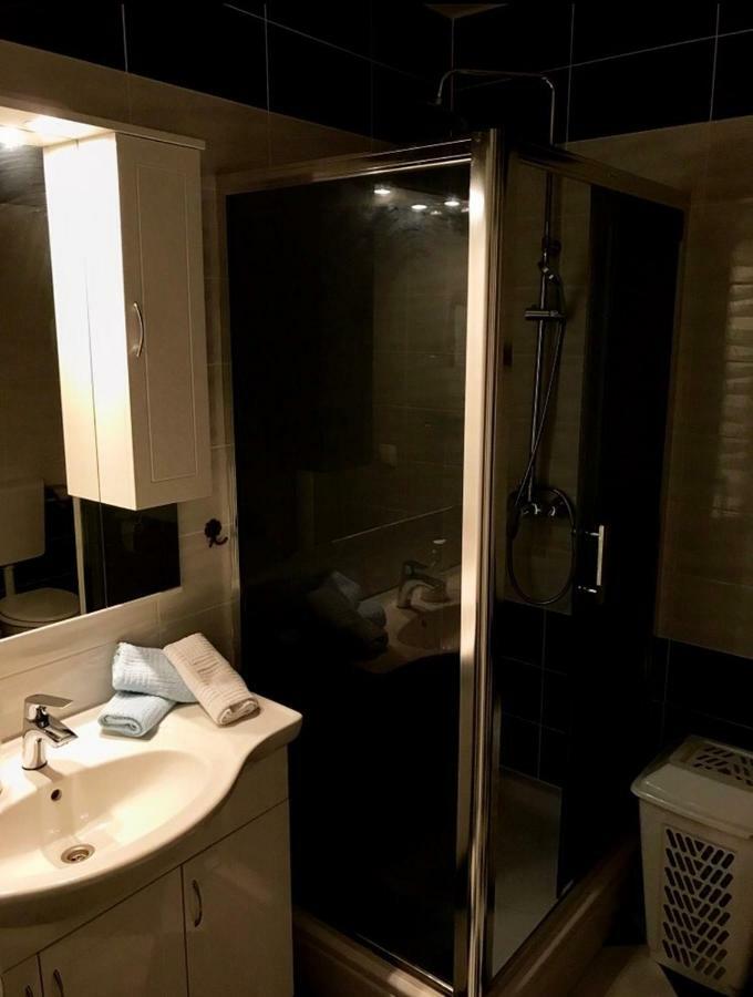 Mundial Apartments Нивице Екстериор снимка