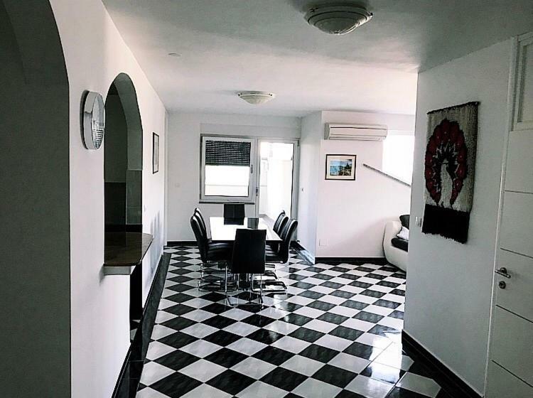 Mundial Apartments Нивице Екстериор снимка